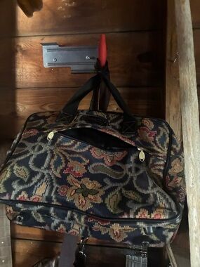 Vintage Ricardo Beverly himTapestry Floral Weekender Bag in Black and Multicolor